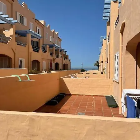 Front House In Lances *