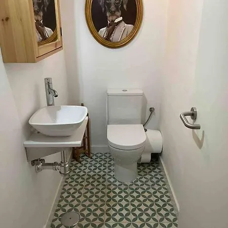 Front House In Lances *